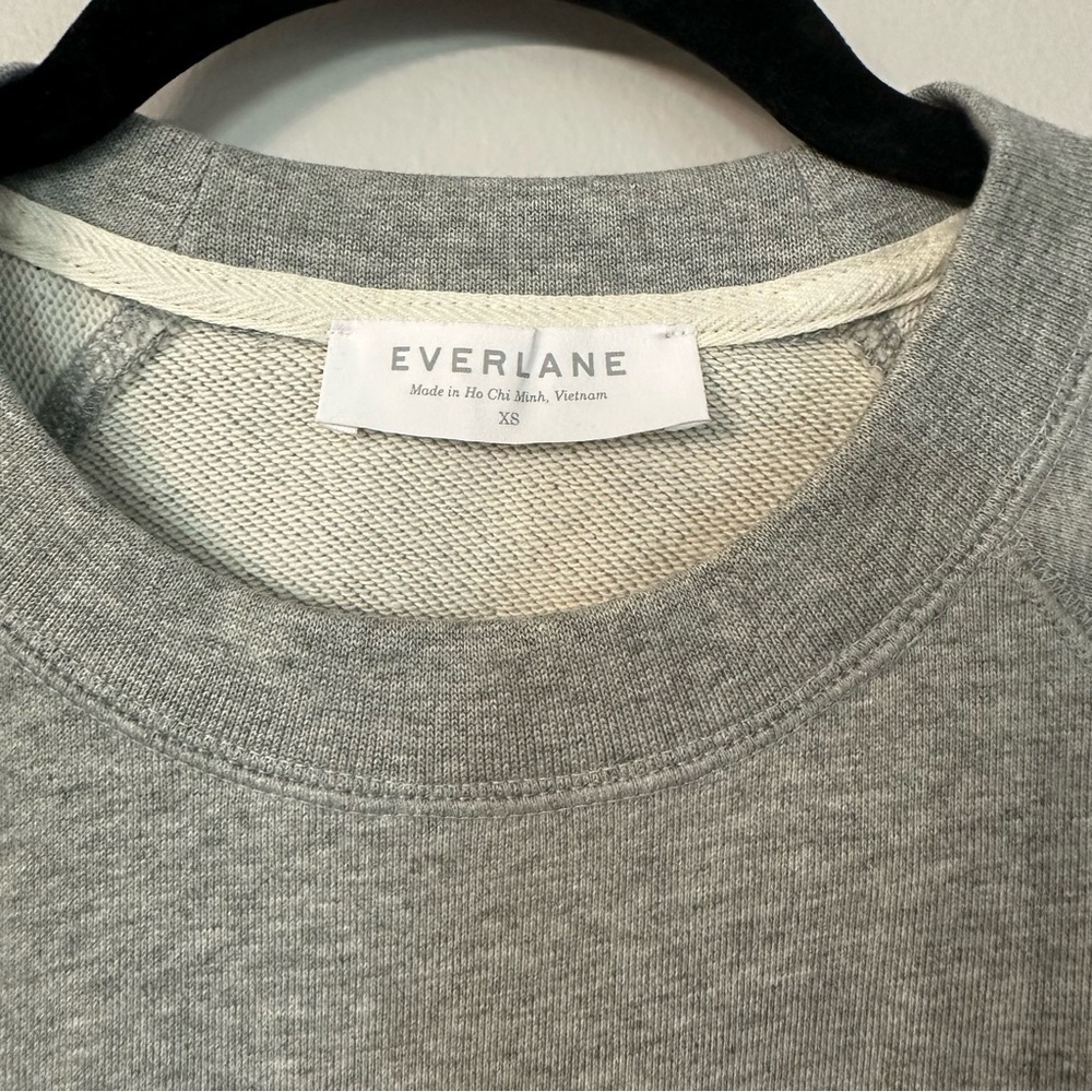 Everlane Grey Long Sleeve Cotton Crewneck 100% Human Sweatshirt Sz XS NWOT - Picture 3 of 7